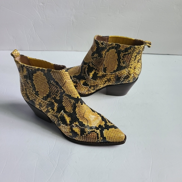 Sam Edelman Shoes - NEW SAM EDELMAN Winona snakeskin leather booties